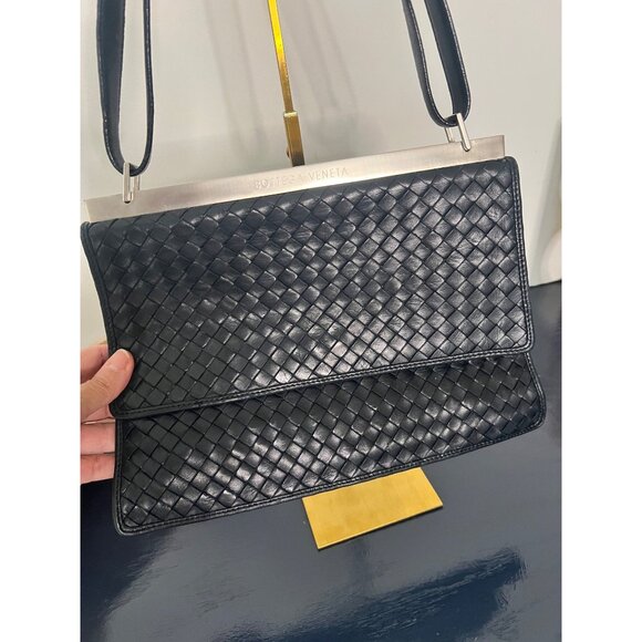 Bottega Veneta Intrecciato Navy Leather Two Way Bag - Picture 13 of 16